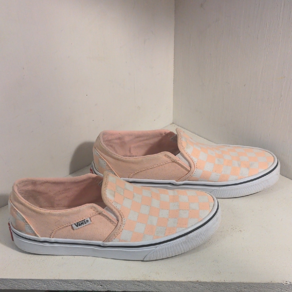 Vans Slip-On Checkerboard in Peach and White - Picture 4 of 8